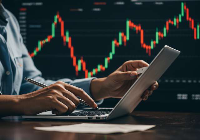 Find Your Trading Edge: Choosing the Best Stock Broker in India